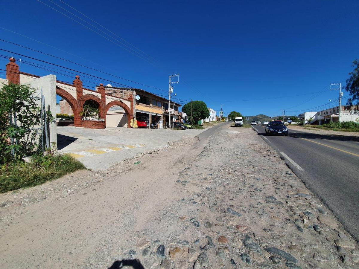 Auto Hotel Luz De Luna Guanajuato Exteriör bild