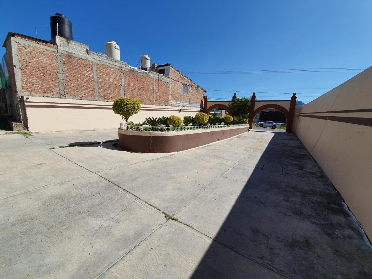 Auto Hotel Luz De Luna Guanajuato Exteriör bild